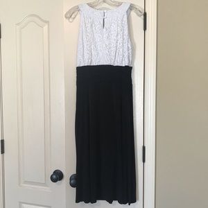 Size 8 navy and white dress